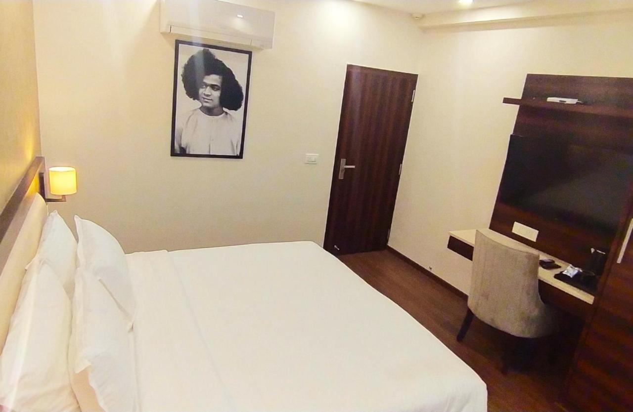 Sai Maa Hotel & Residency Puttaparthi Exterior foto