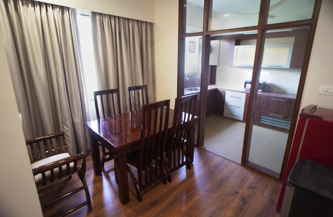 Sai Maa Hotel & Residency Puttaparthi Exterior foto