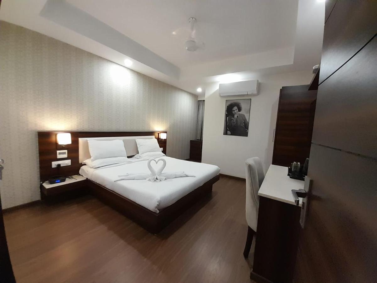 Sai Maa Hotel & Residency Puttaparthi Exterior foto