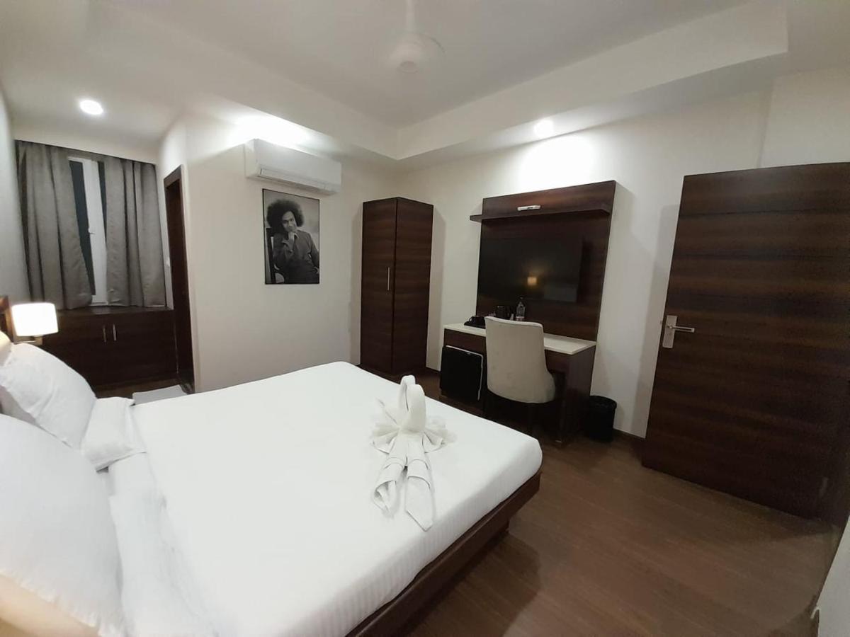 Sai Maa Hotel & Residency Puttaparthi Exterior foto